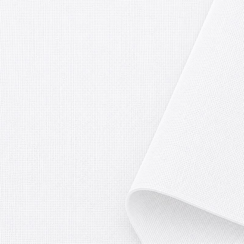Tela blackout Nightfall color blanco presentada en pliegues para Cortinas Ripple Fold