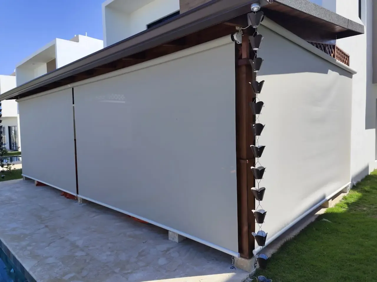 Cortinas Perma Screen instaladas en gazebo en Punta Cana