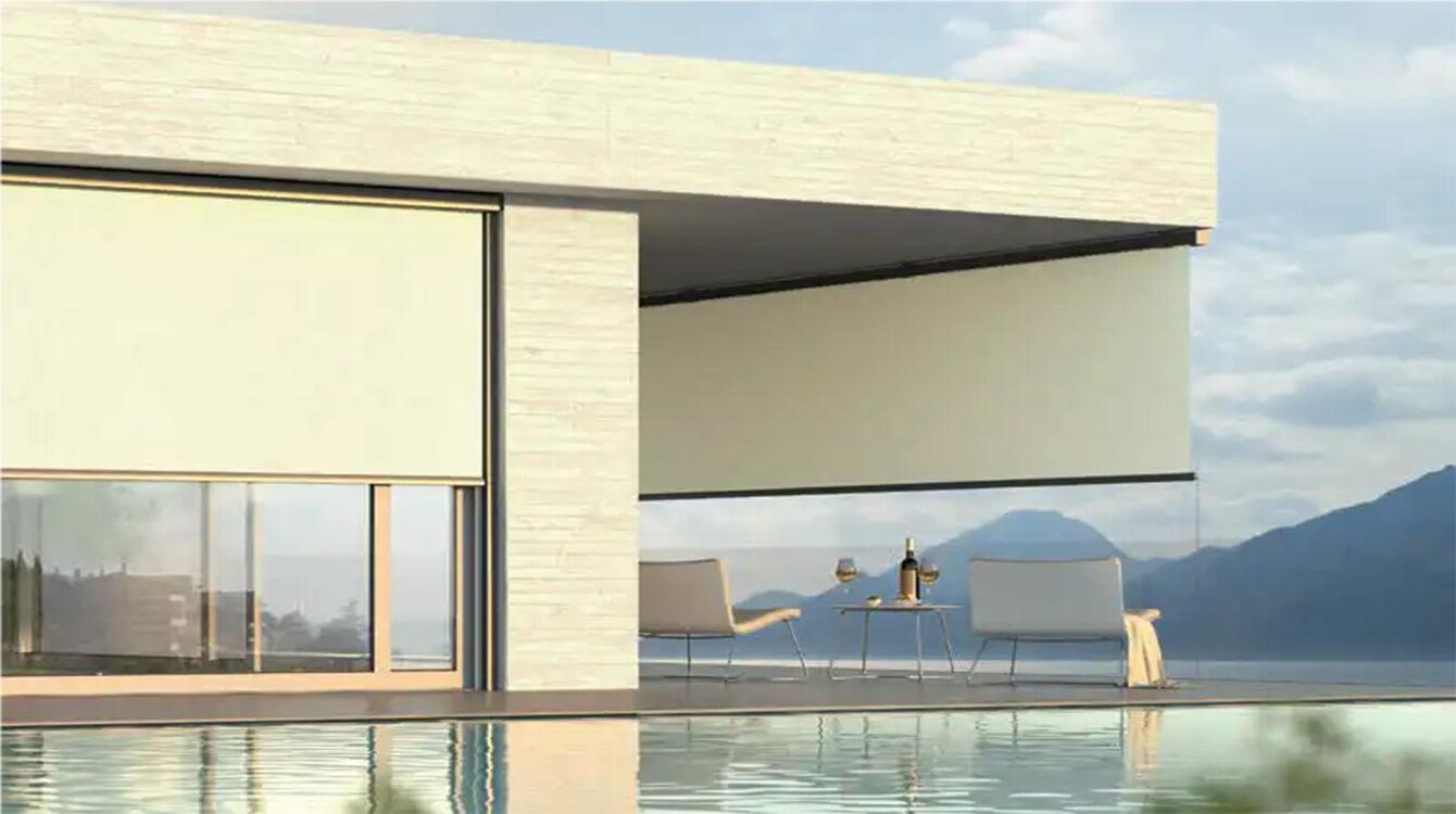 cortina-perma-instalada-en-area-de-piscina